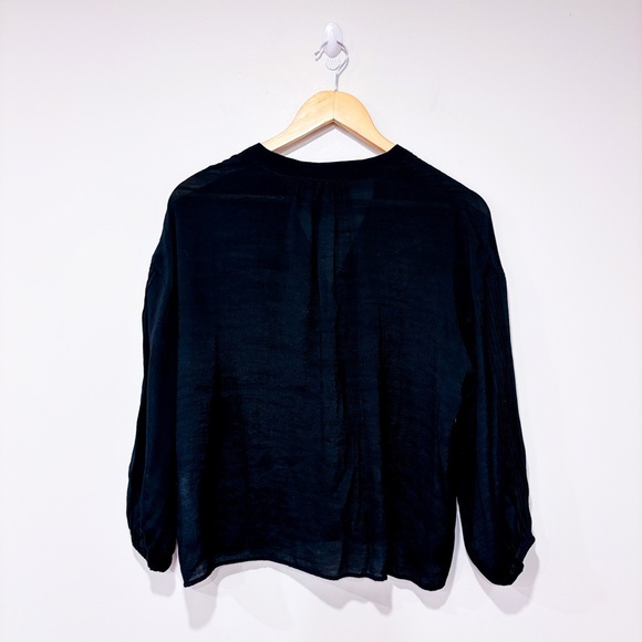 BANANA REPUBLIC Black semi-sheer blouse - Picture 2 of 8